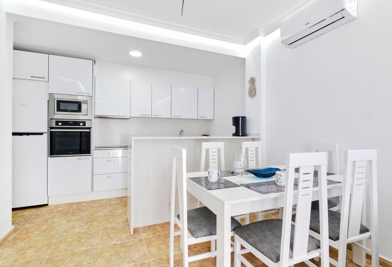Apartment Eunice Orihuela Buitenkant foto