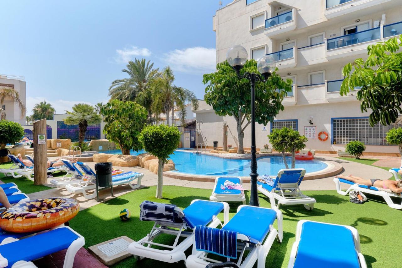 Apartment Eunice Orihuela Buitenkant foto