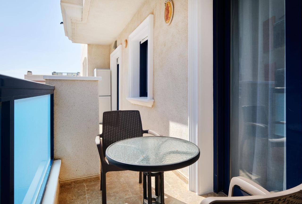 Apartment Eunice Orihuela Buitenkant foto