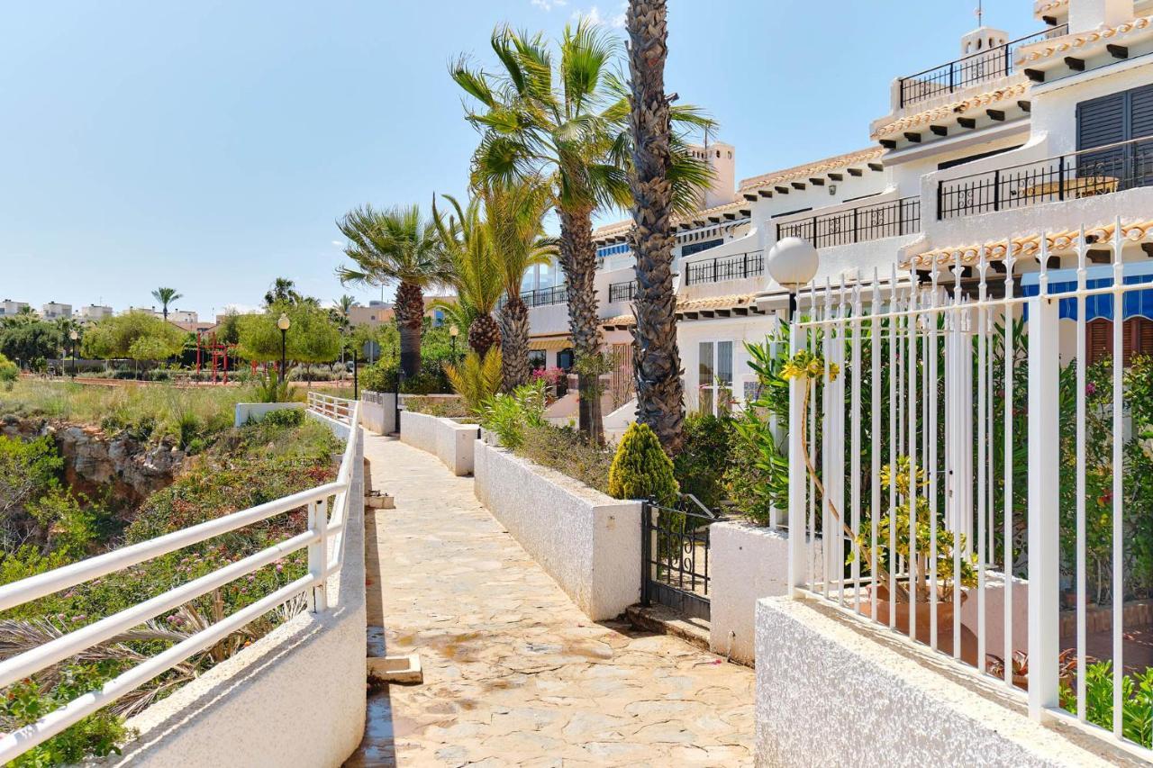 Apartment Eunice Orihuela Buitenkant foto
